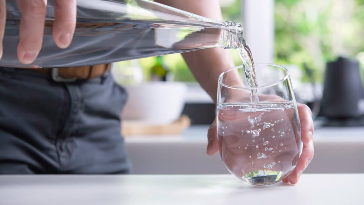 Lợi ích của việc uống đủ nước mỗi ngày